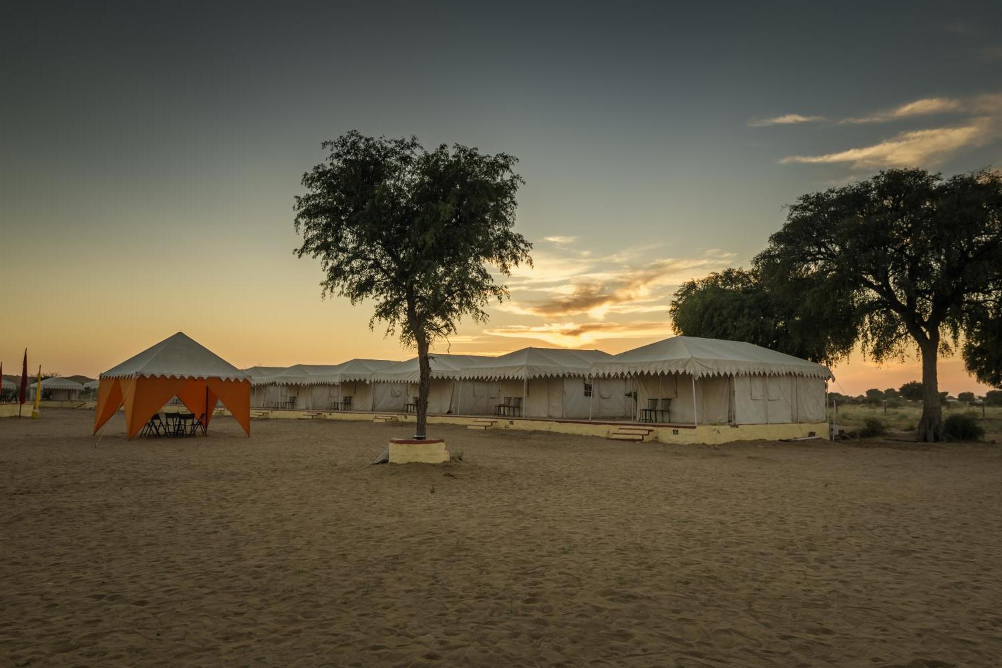 Royal Pavilion Camps By Shrigo Hotels Sām Εξωτερικό φωτογραφία