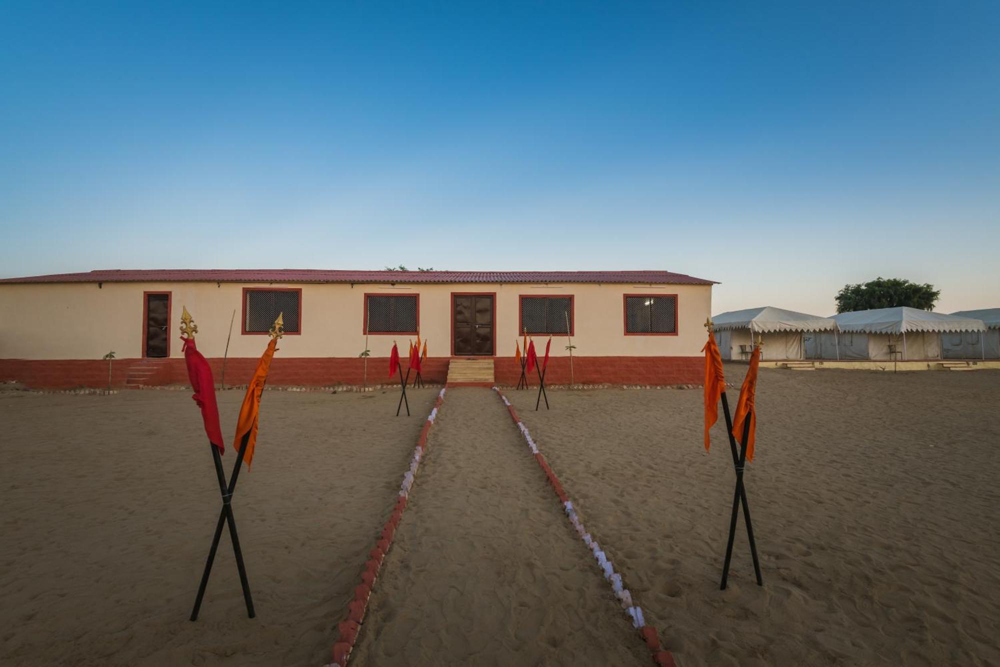 Royal Pavilion Camps By Shrigo Hotels Sām Εξωτερικό φωτογραφία